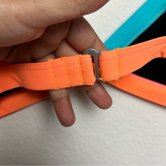 ONEONE Kameron Triangle Bikini Top Nassau - Picture 5 of 7